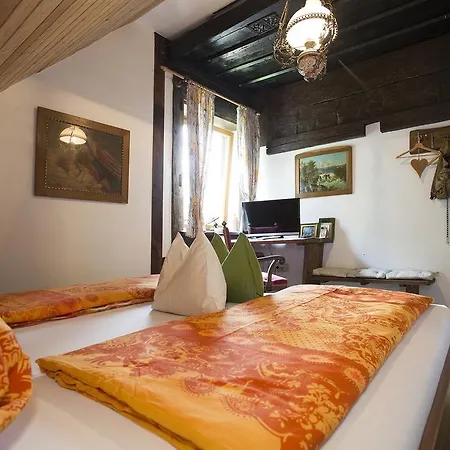 巴登豪斯旅馆 2*